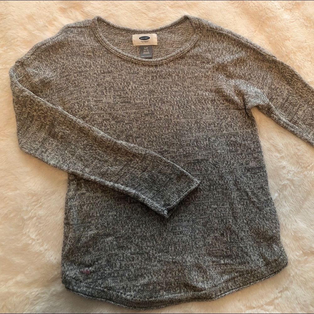 Girls Old Navy Sweater size 6-7